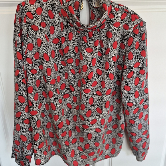 TR Bentley Tops - Vintage 80s TR BENTLEY  Red and Black Patterned, Built in Shoulder Pads. 14